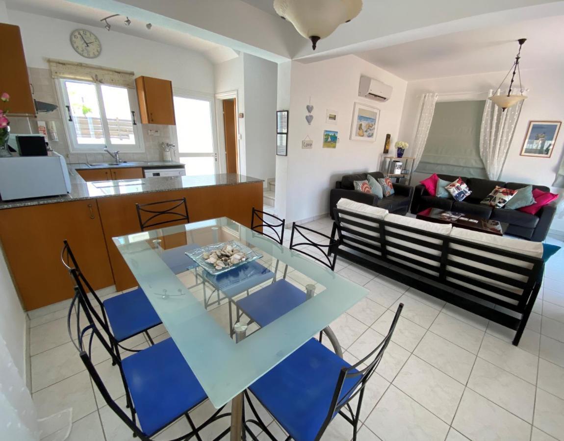 Villa Emiliana Paralimni Esterno foto