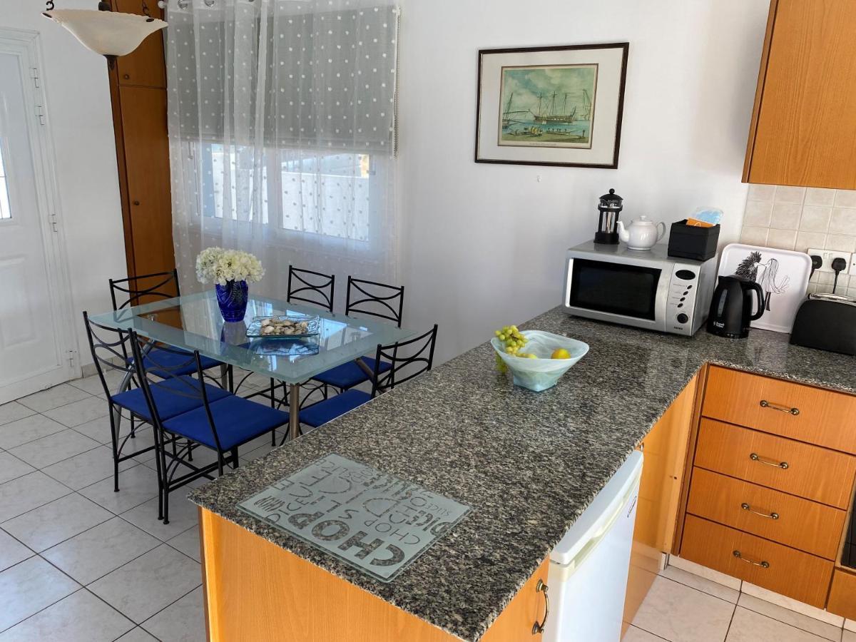 Villa Emiliana Paralimni Esterno foto