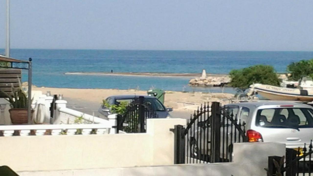 Villa Emiliana Paralimni Esterno foto