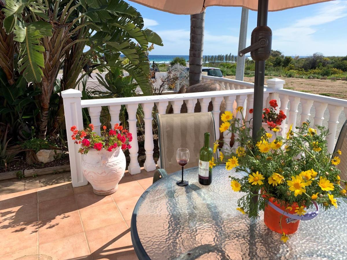 Villa Emiliana Paralimni Esterno foto